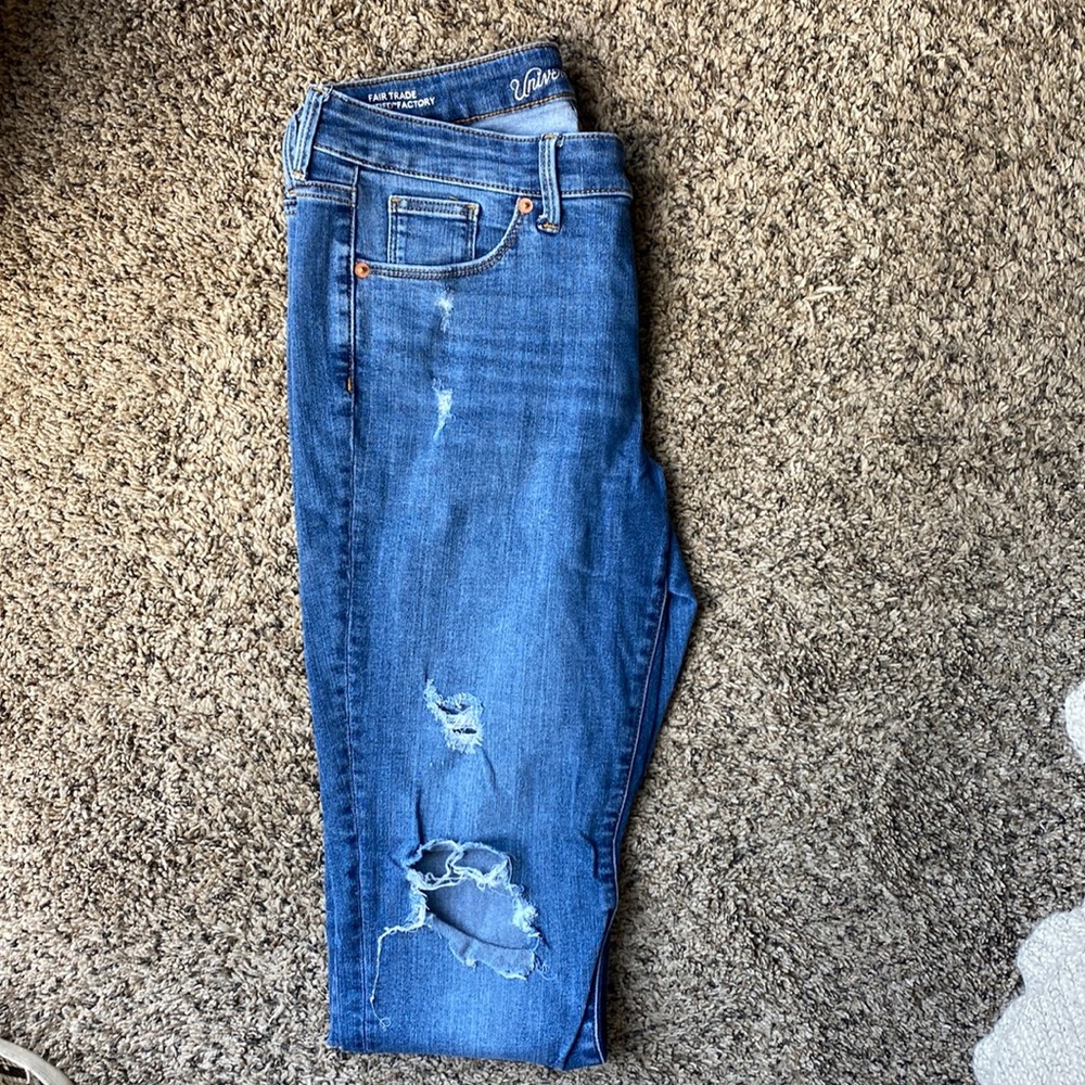 Universal Thread mid rise Jegging